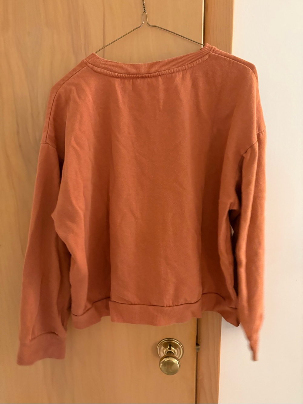 Yellowstone Dutton Ranch Rust Pullover Sweatshirt - Picture 3 of 3